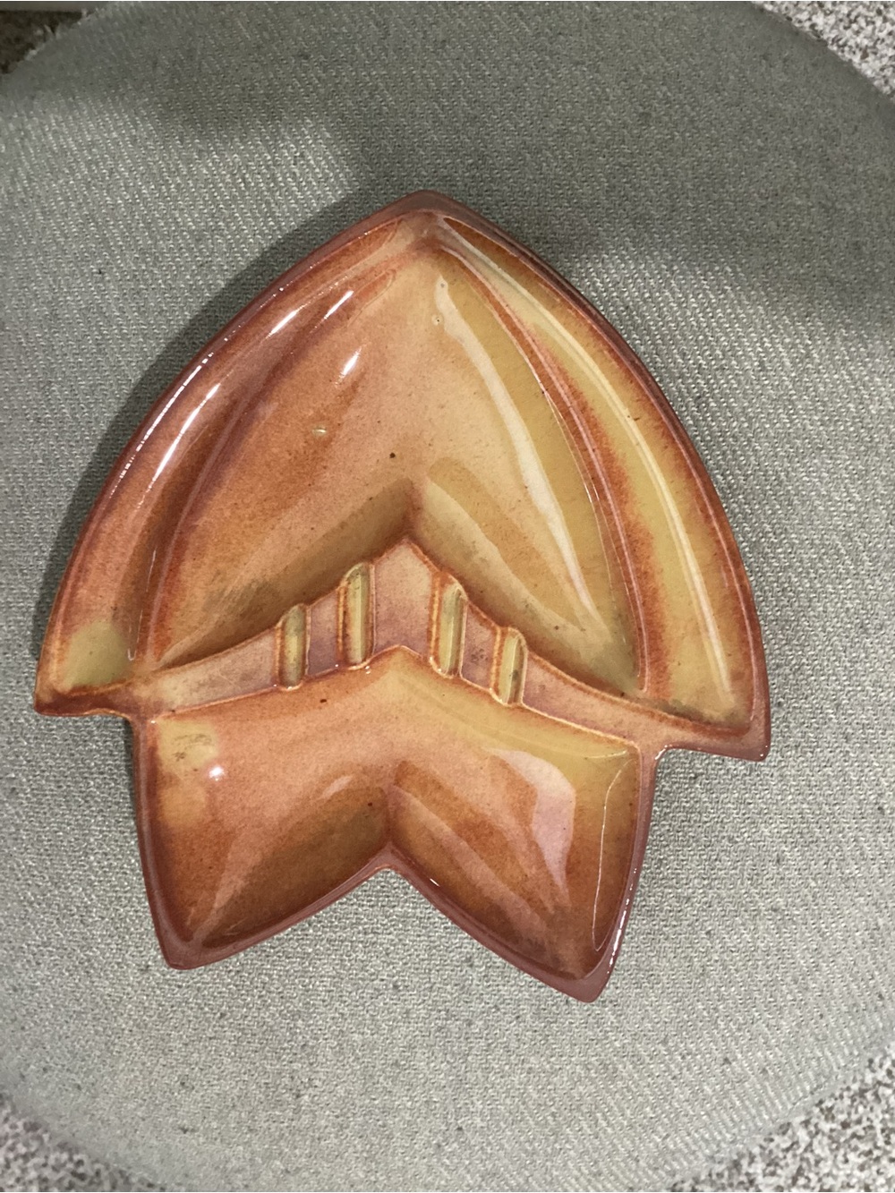 Vtg. MCM   Mc Coy Design 1960s cigarette ashtray.  Earth tones, rusty tone.